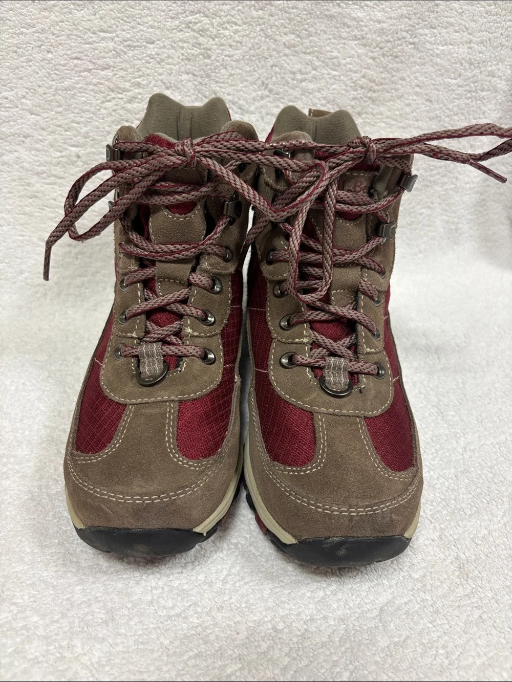 L.L. Bean Kids tek primaloft waterproof Burgundy and Taupe Hiking Boots 6